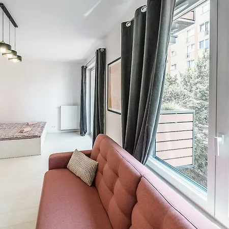 Urban Nest - Center - Sienna 65